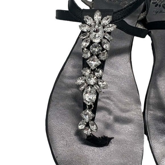 Yellow Box Windflower Embellished Black T-Strap Sandals Size 7 1/2 Women's - Picture 9 of 11
